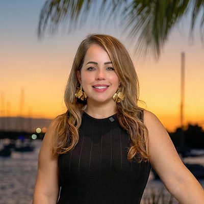 andrea-about-2603-profile